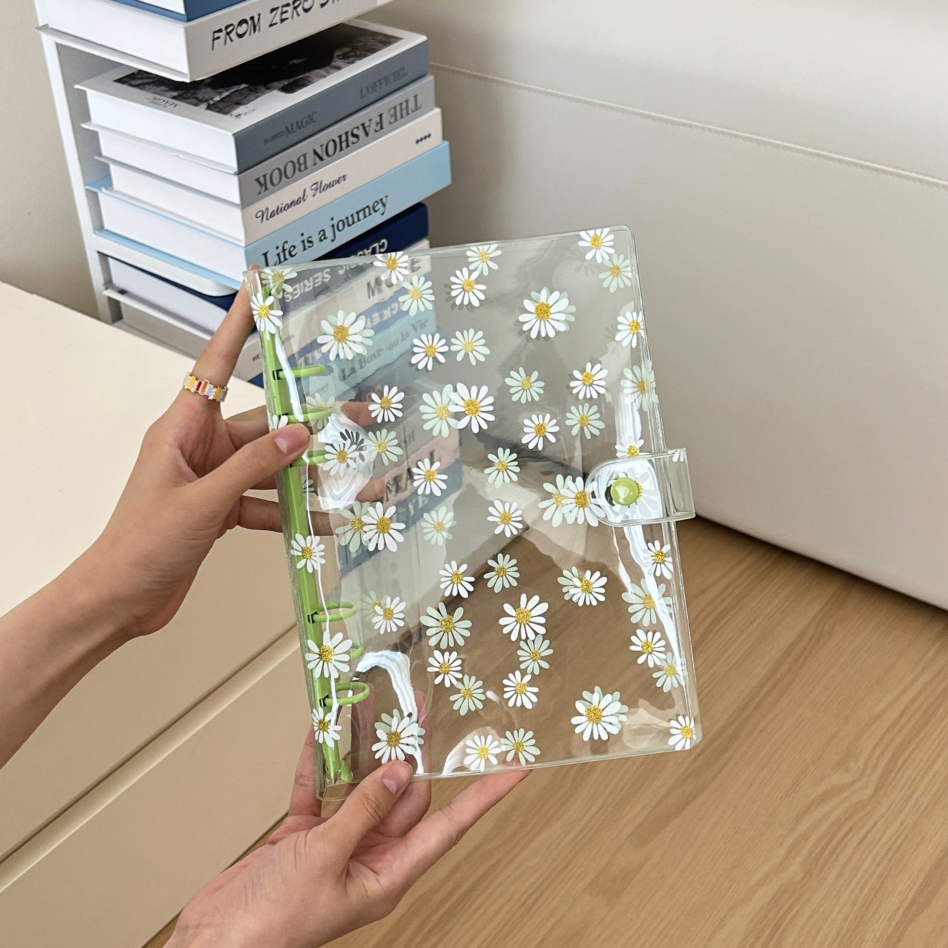 A5 Daisy clear binder with button *not contain insert pages