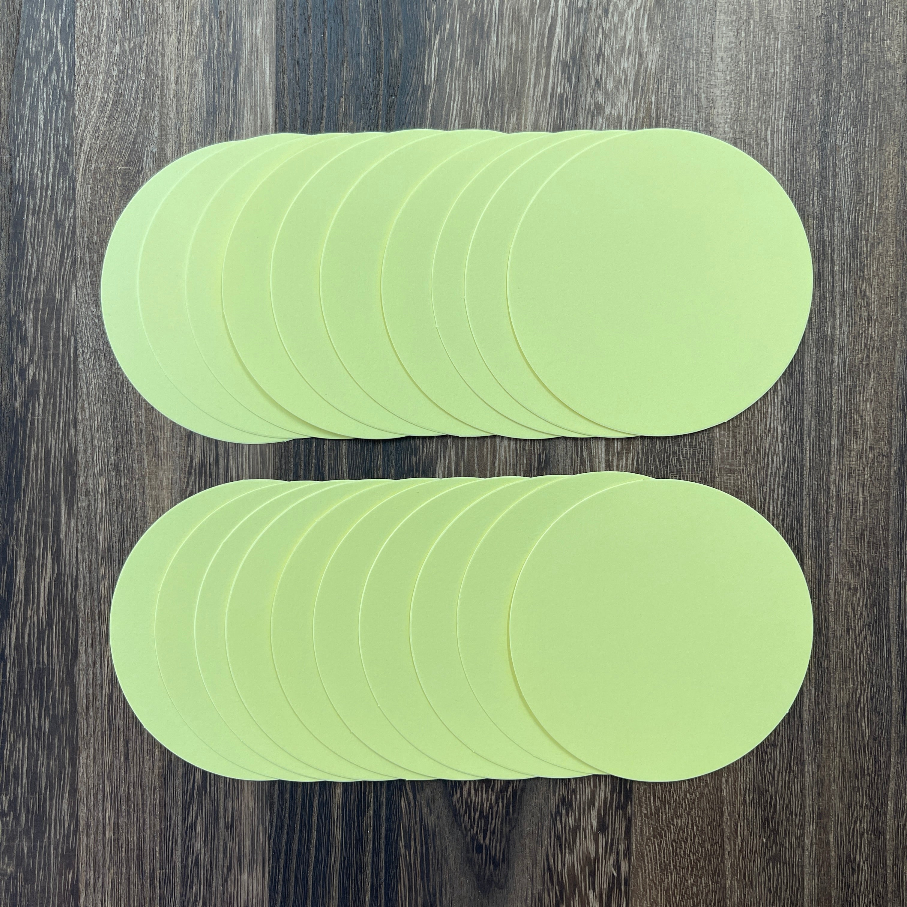 Colored round cardboard Width 10 cm 1 pack 20pcs
