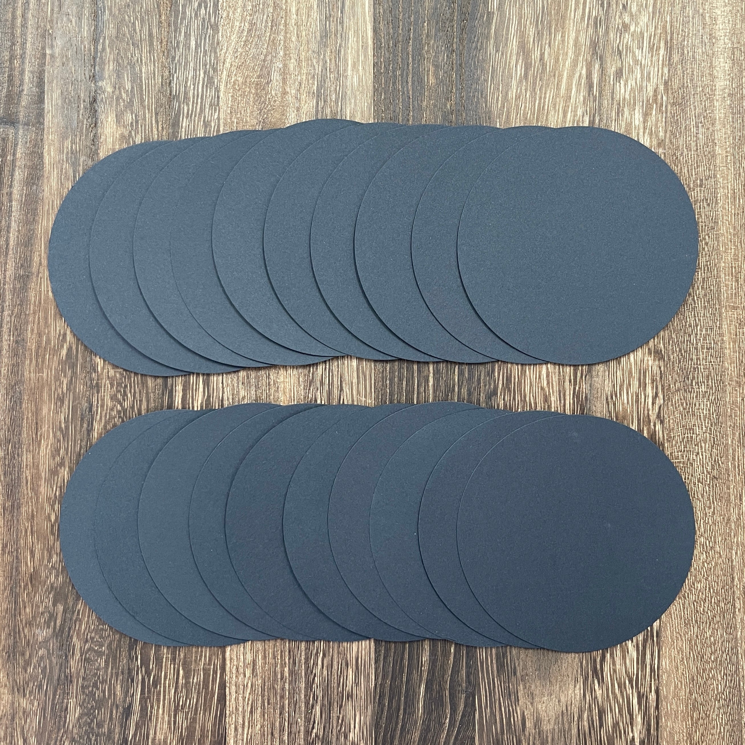 Colored round cardboard Width 10 cm 1 pack 20pcs