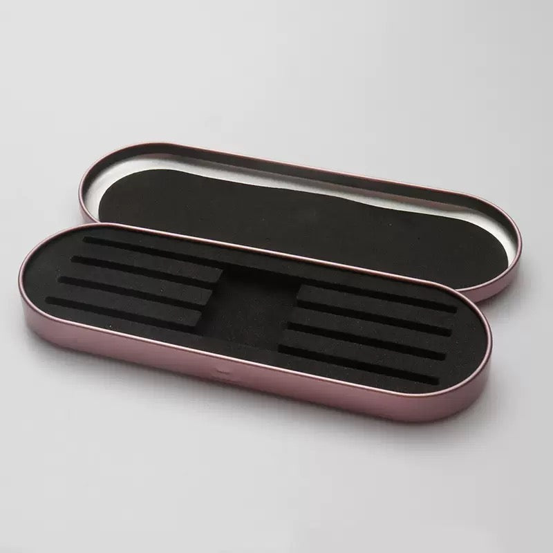 Empty tweezers case