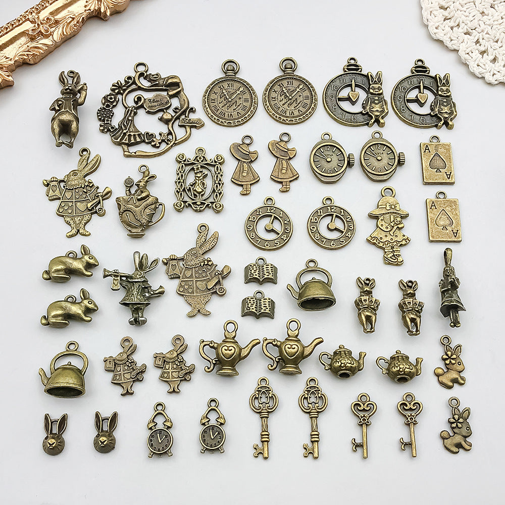 Bronze Alice in wonderland mixed charms 45 psc