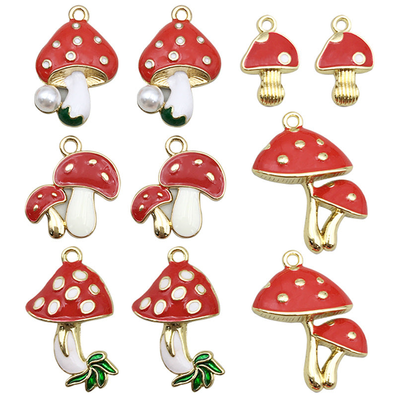 C-10- Mushroom mixed charms 10 psc