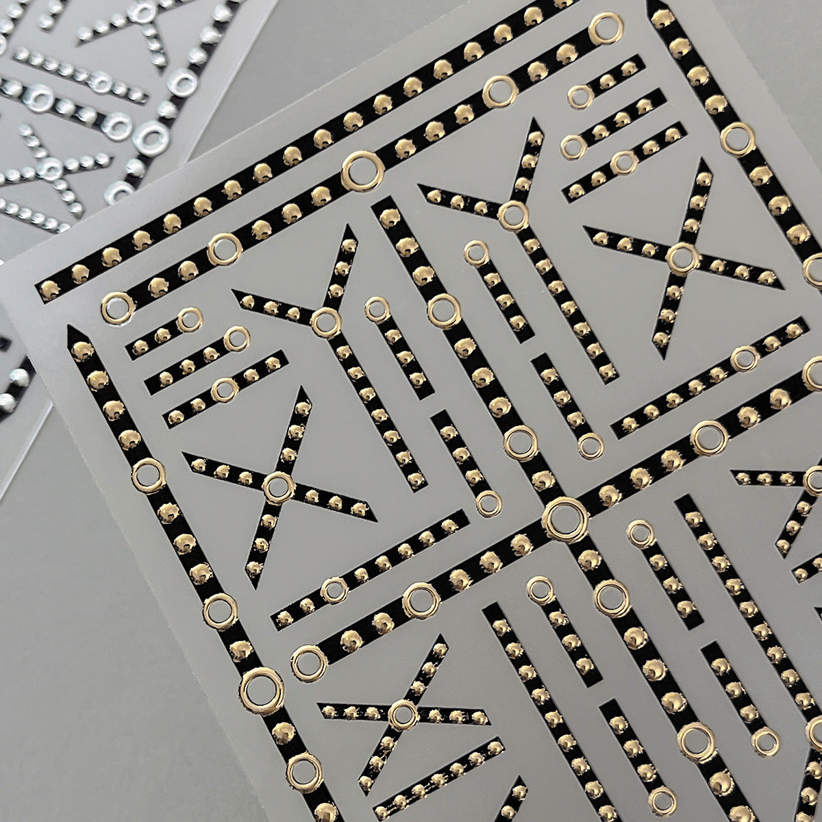 1110 M255- Chain Embossed Mini sticker 1 Pcs