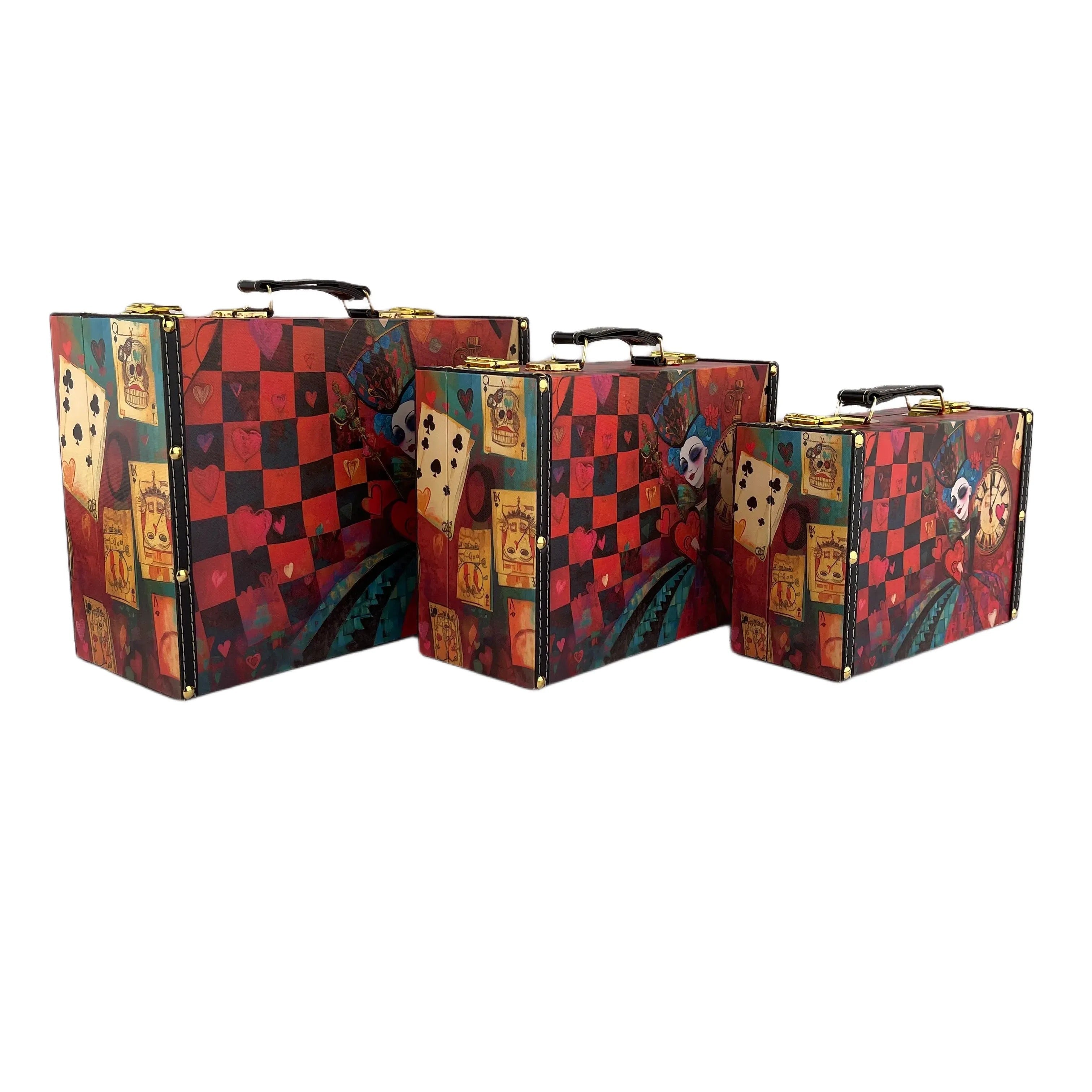 G193- Queen of Hearts Suitcase