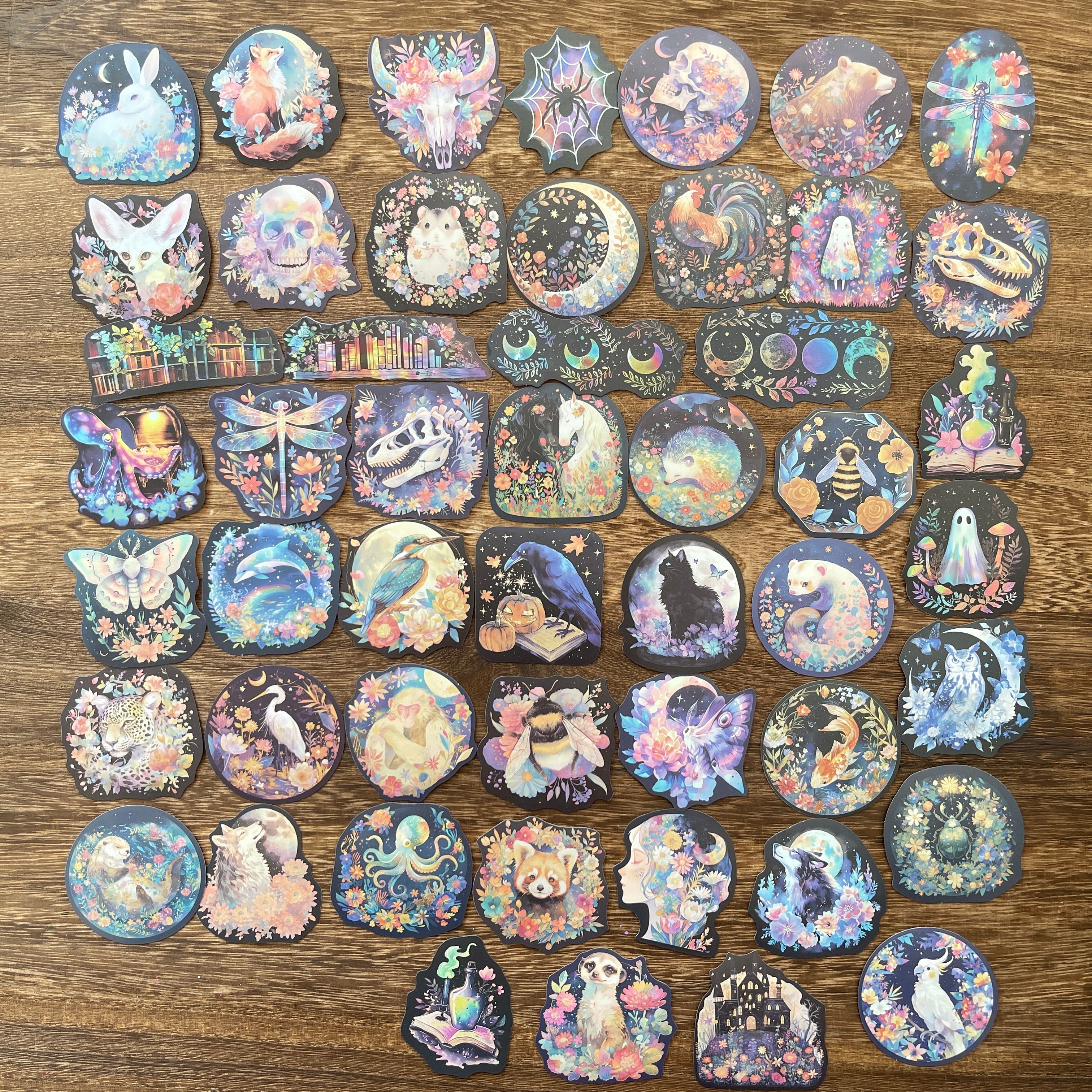 1020 50 Fantasy flowers and animalsT sticker