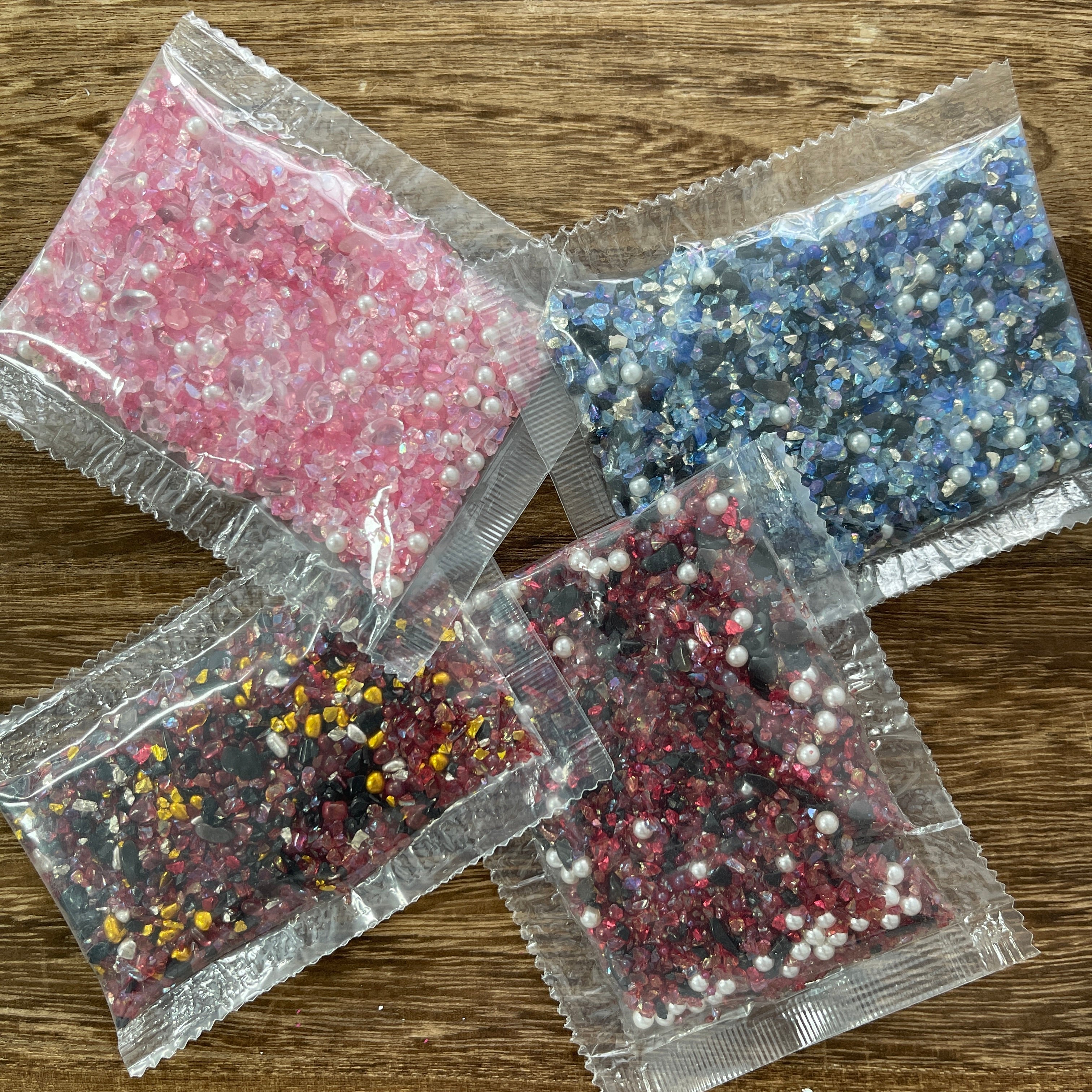 1108 Pearl Resin gravel mix