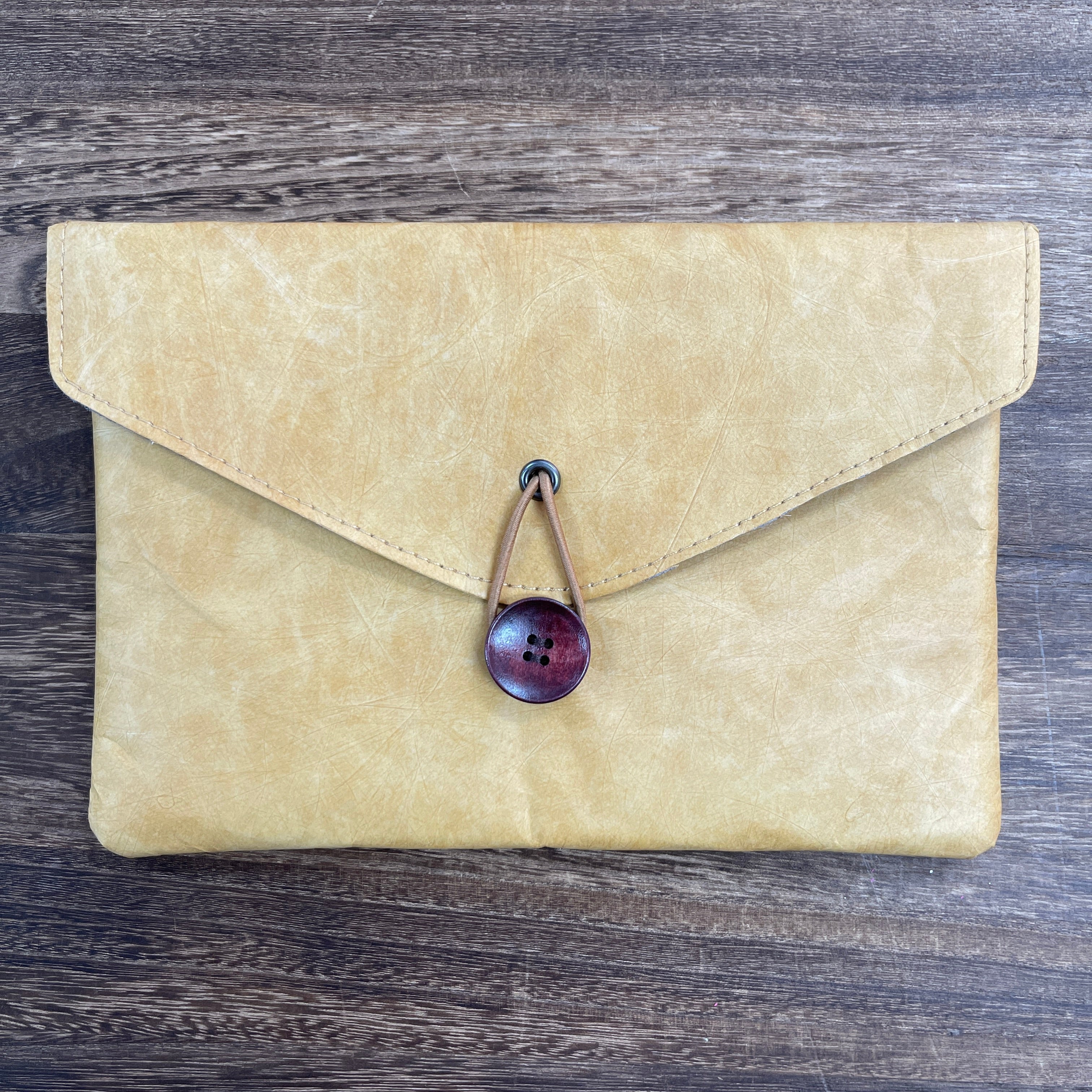 Dupont Paper Pouch