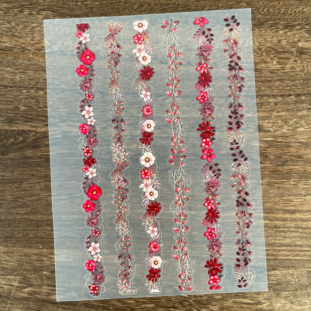 Purple-blue flower border sheet