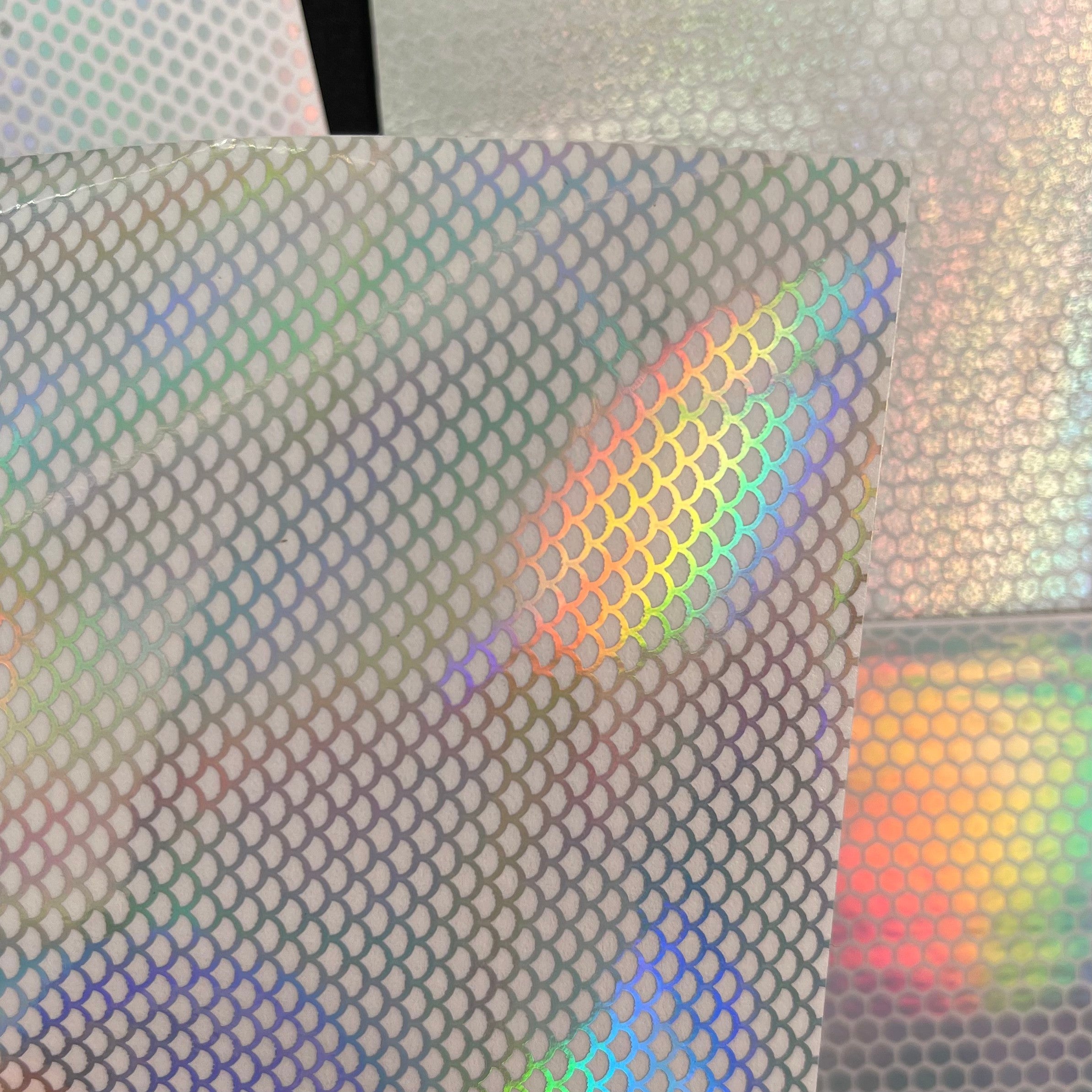 Laser Fish Scale Clear Background Sticker 10*8cm 1 pack 6pcs