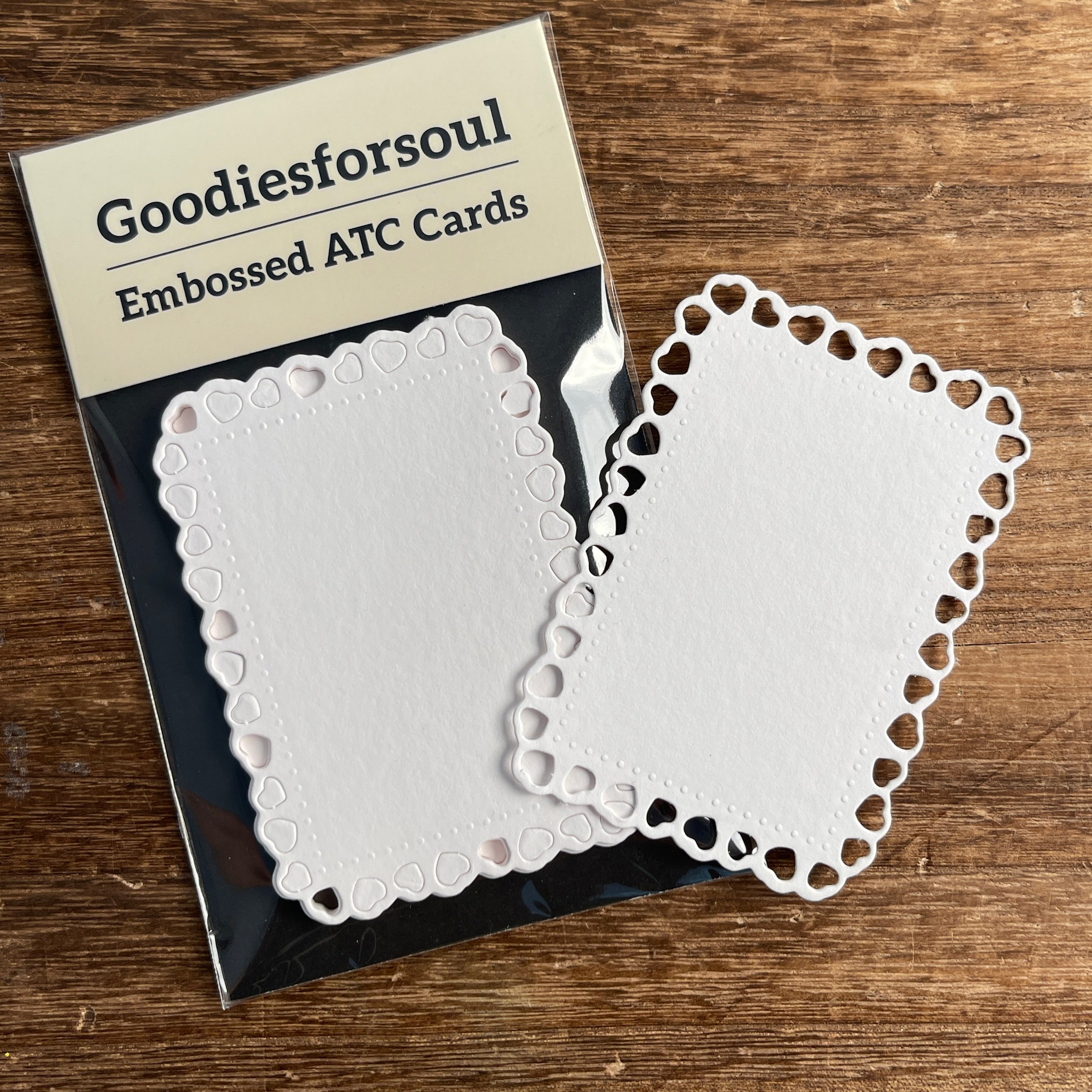 Heart-shaped die cut Border ATC Cards 2.5x3.5inch 10 sheets per pack