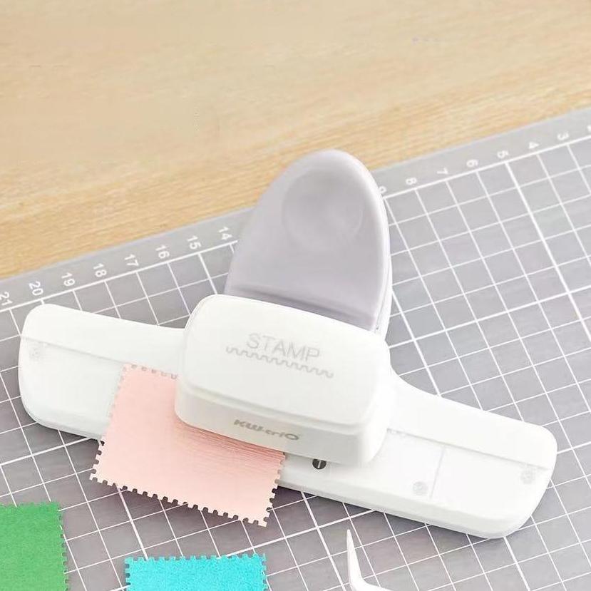 0608 Stamp pattern punching machine