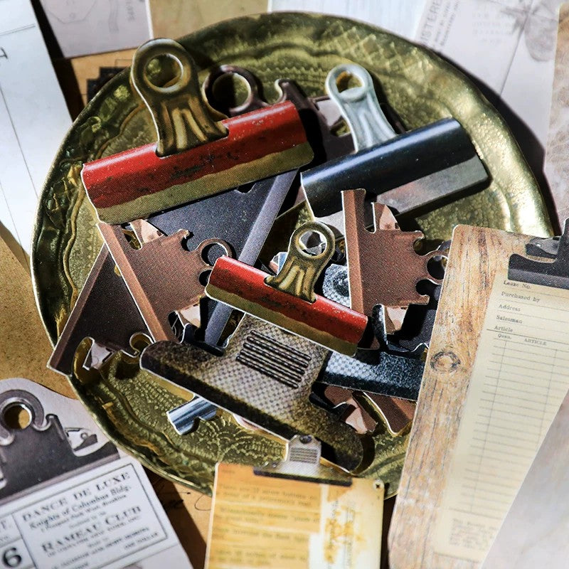 Clips close-up
