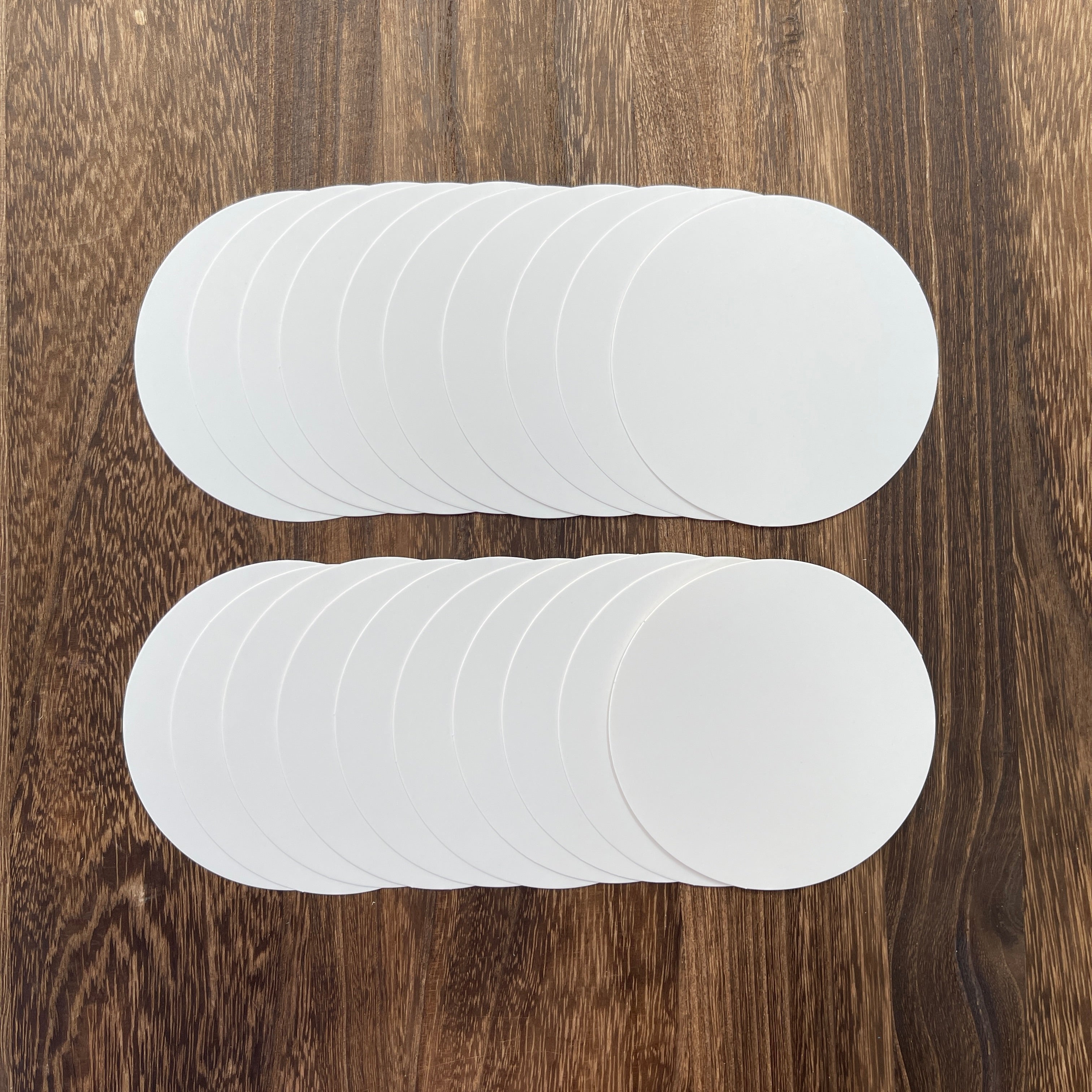 Colored round cardboard Width 10 cm 1 pack 20pcs
