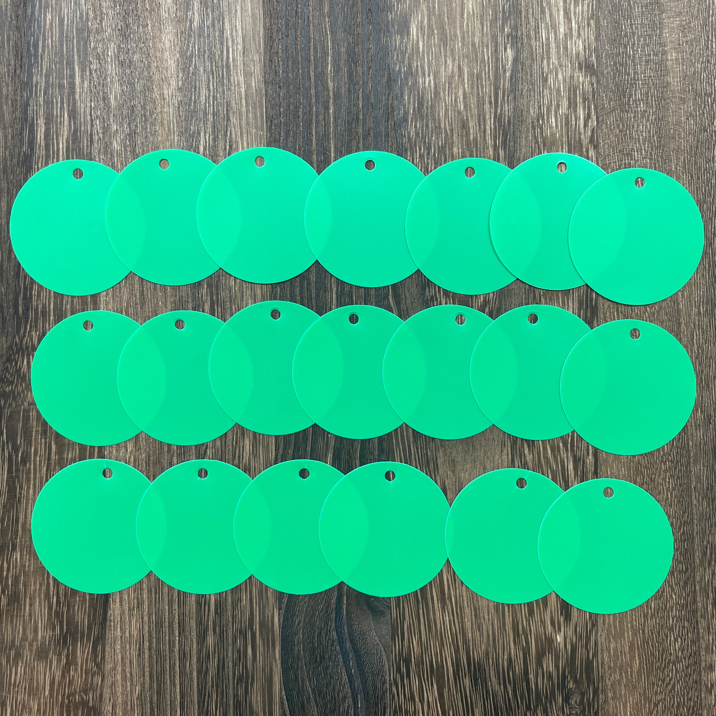 Round plastic tag Width 5 cm 1 pack 20pcs