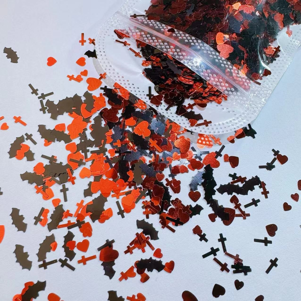 Dark Hearts, Crosses & Bats Sequins (10g)