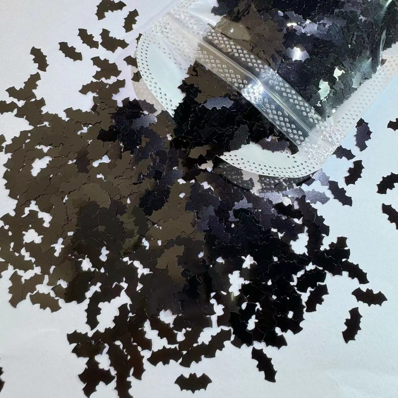 Dark Hearts, Crosses & Bats Sequins (10g)