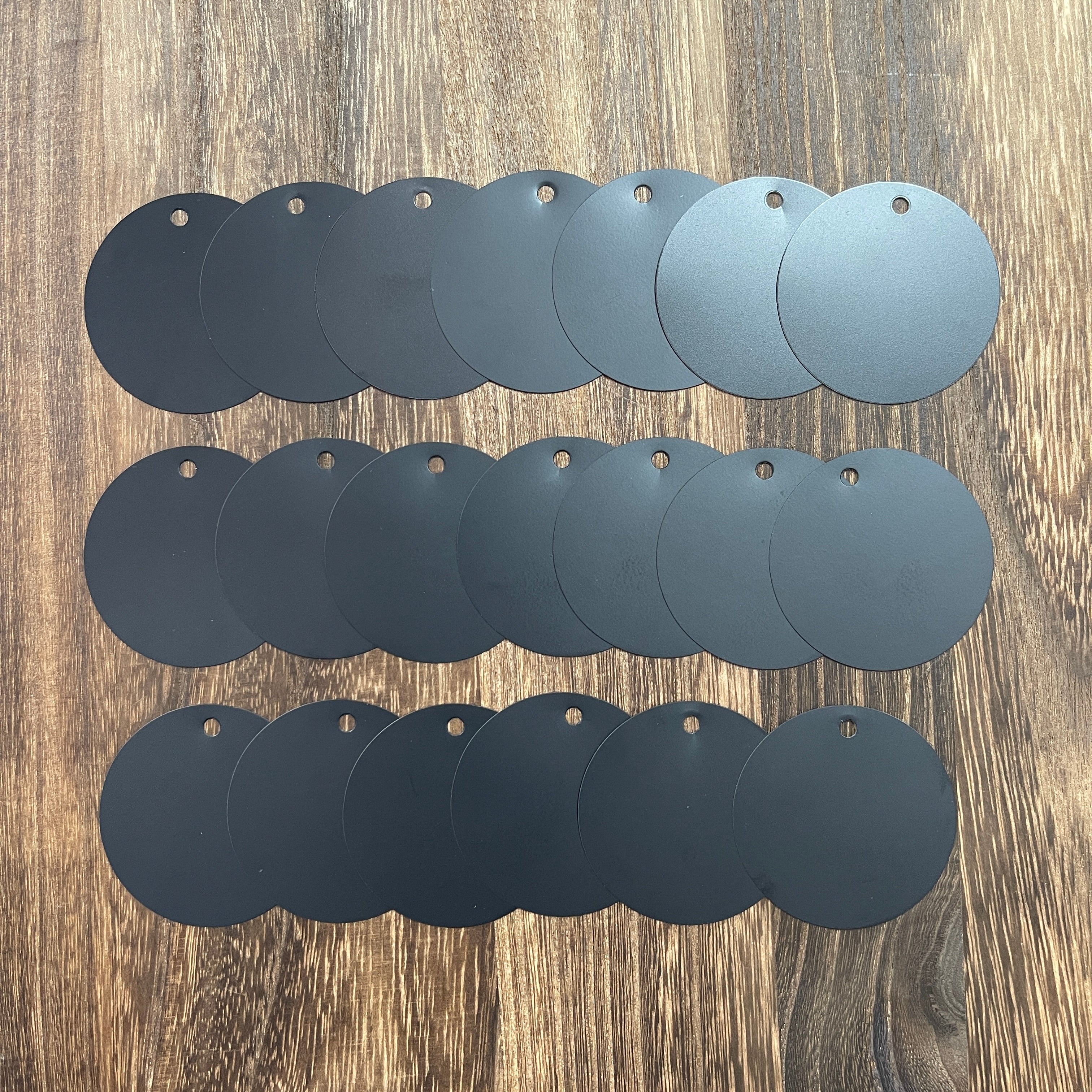 Round plastic tag Width 5 cm 1 pack 20pcs