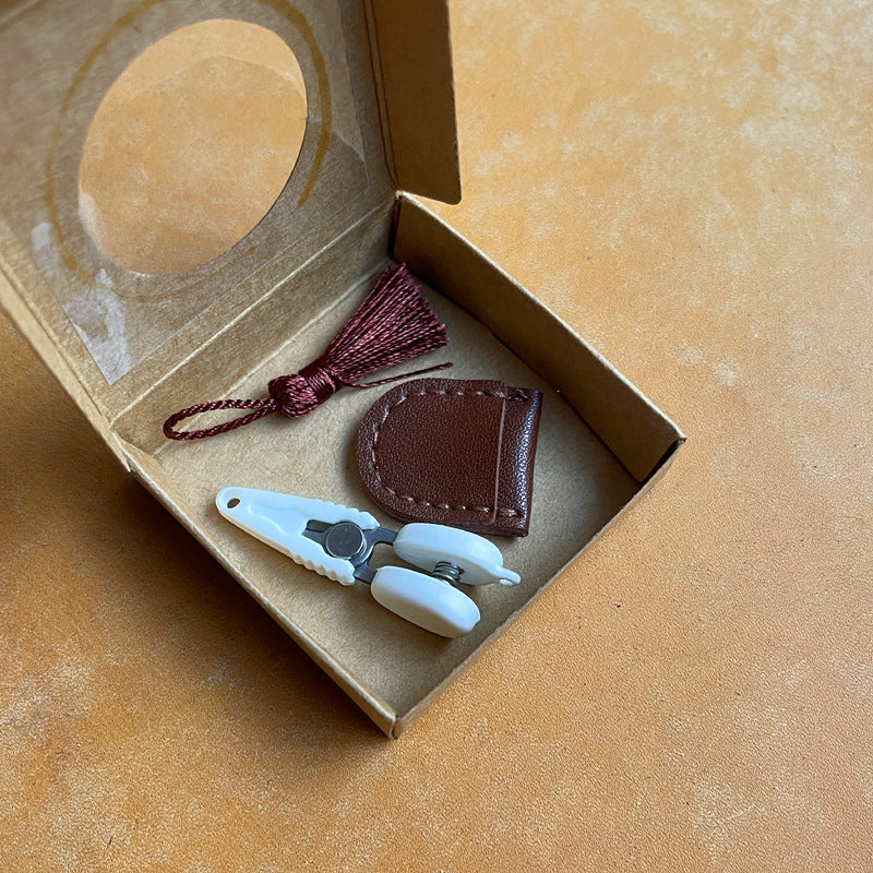 Mini scissor