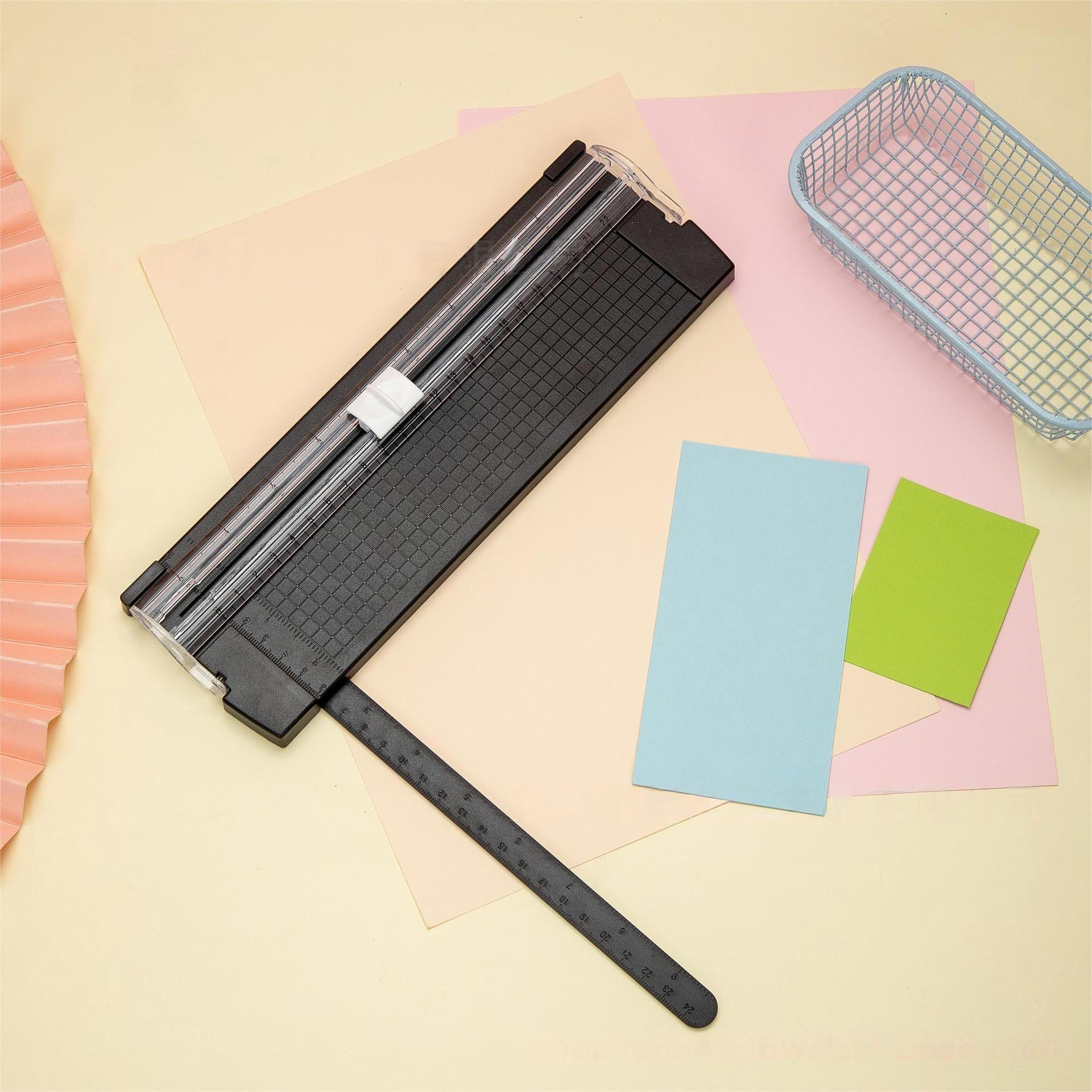 Paper Cutter