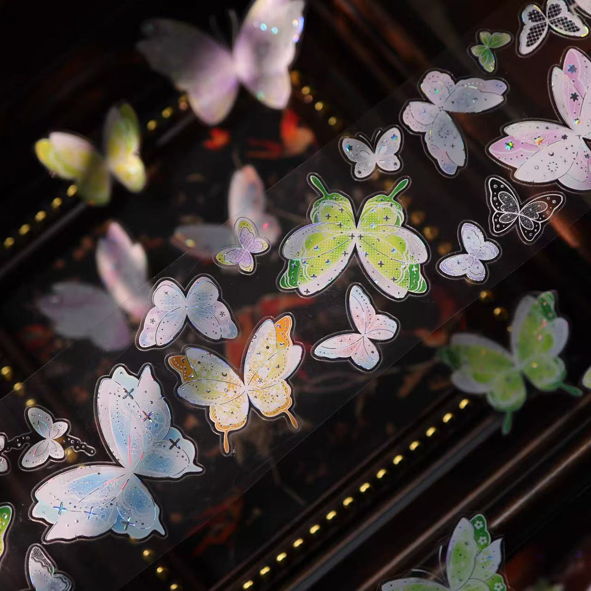 Butterflies of Cicada Dreams Shell Silver Pre-cut PET Tape (5.5 x 100 cm) 1 loop