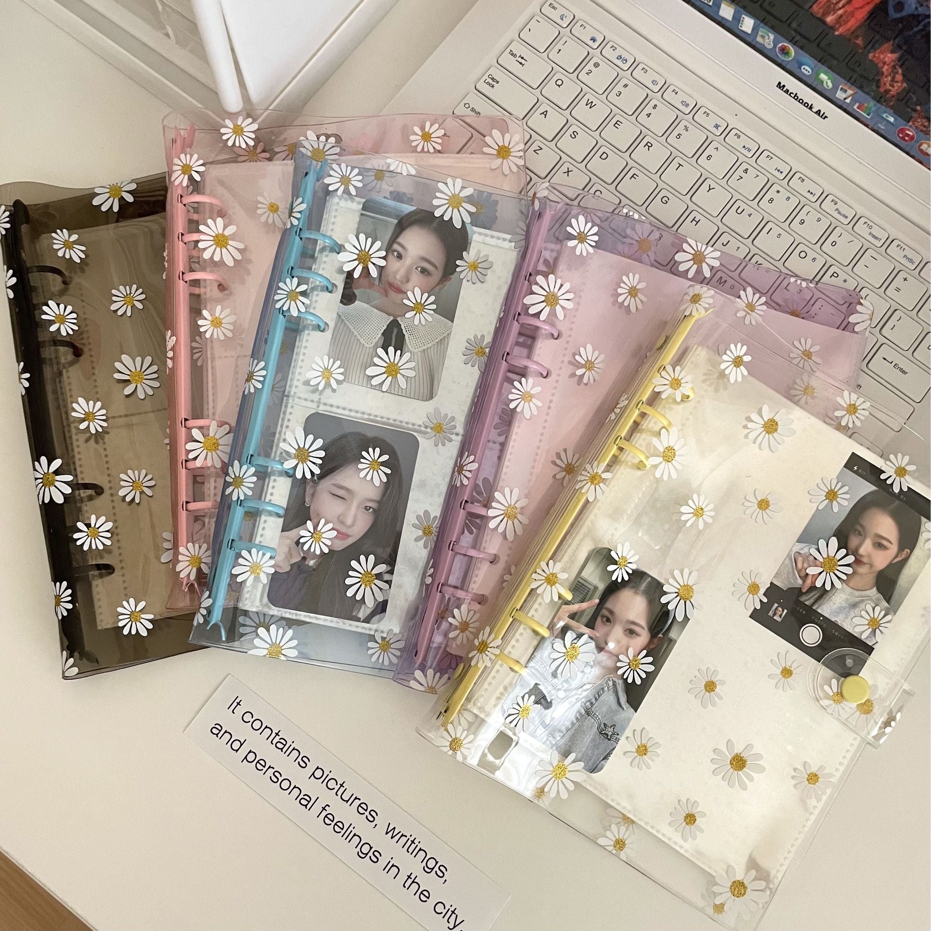0701 A5 Daisy clear binder with button *not contain insert pages