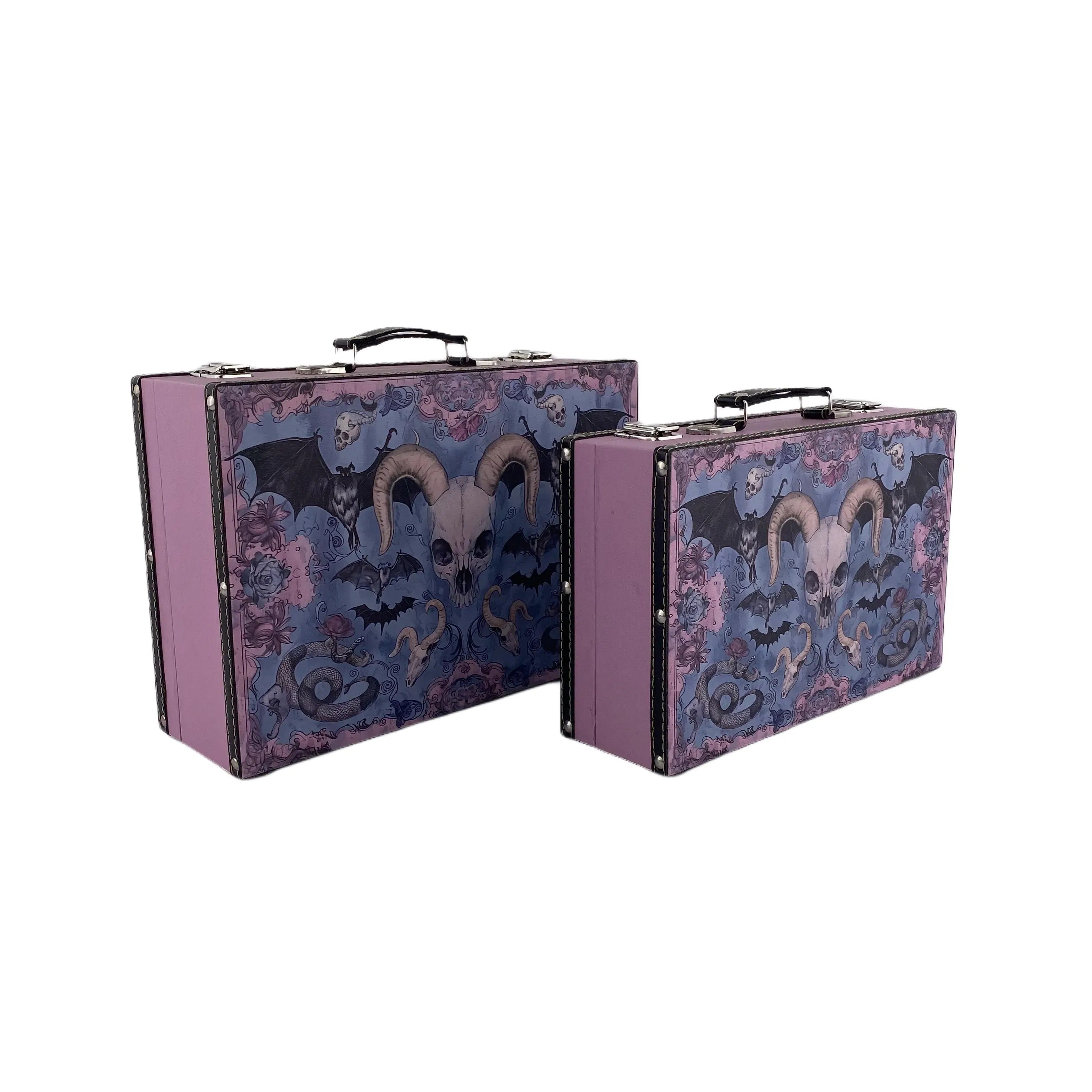 G26- Gothic suitcase