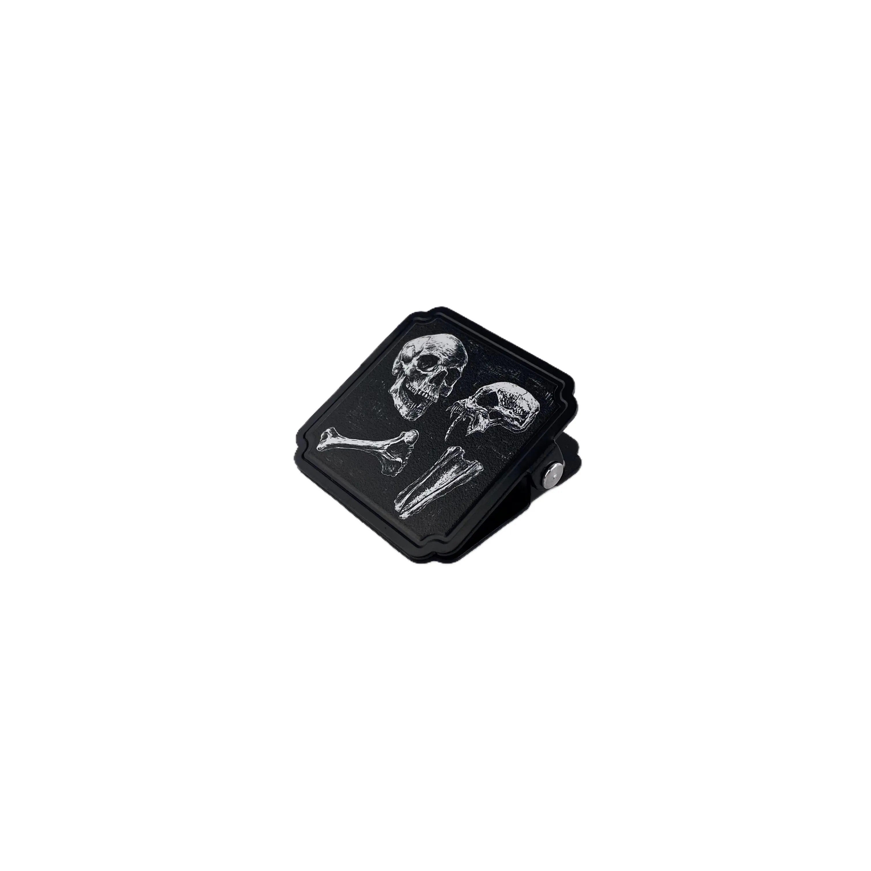 Skeleton clip