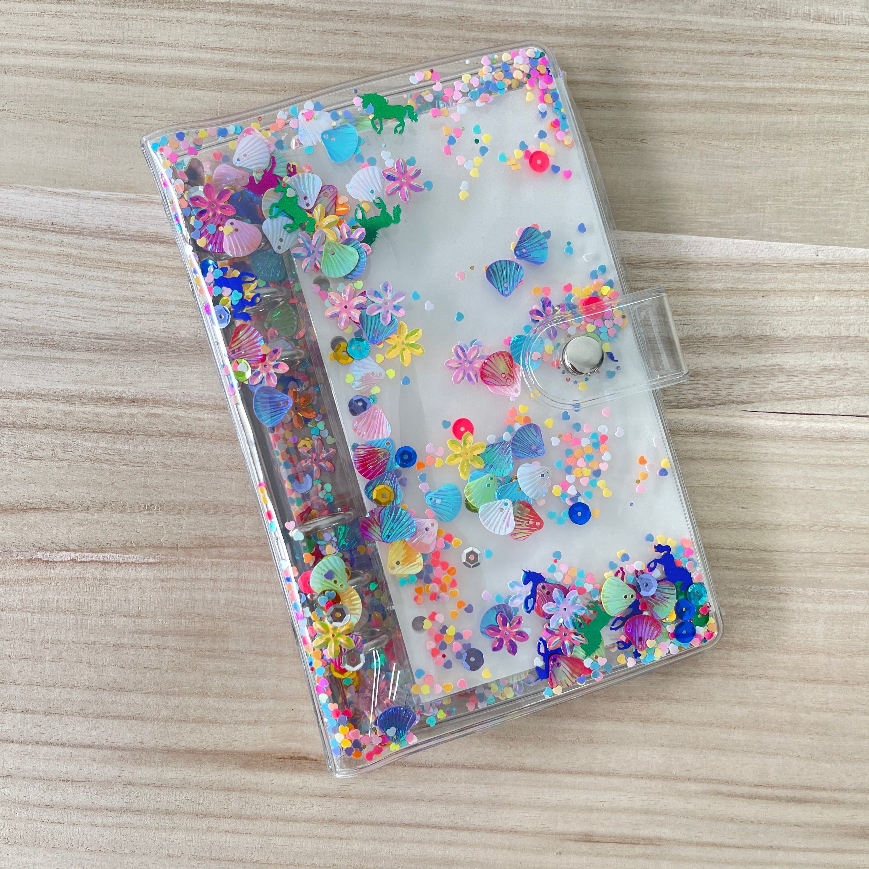 0714 A6 shaker binder journal