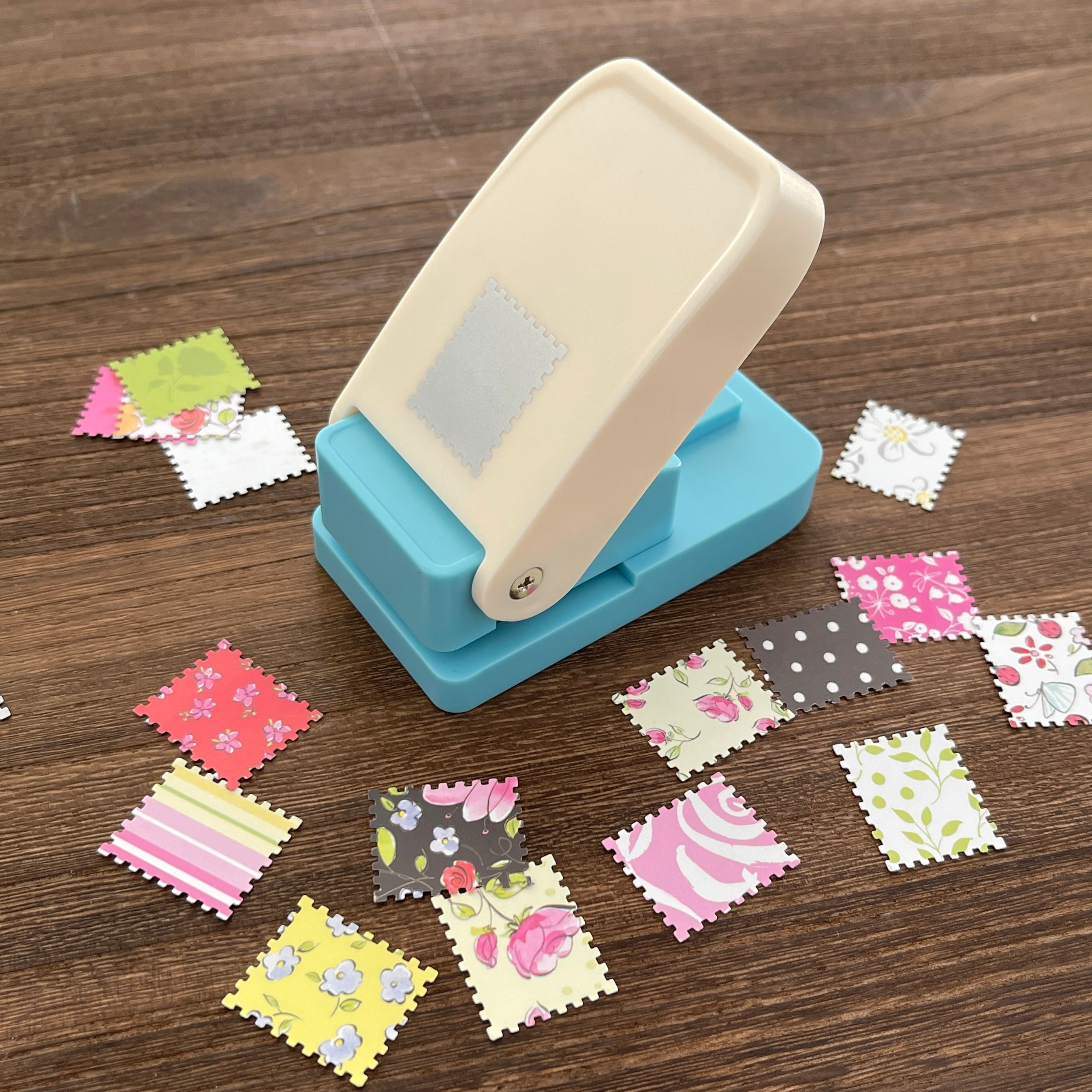 1223 Stamp Puncher 1×0.8inch