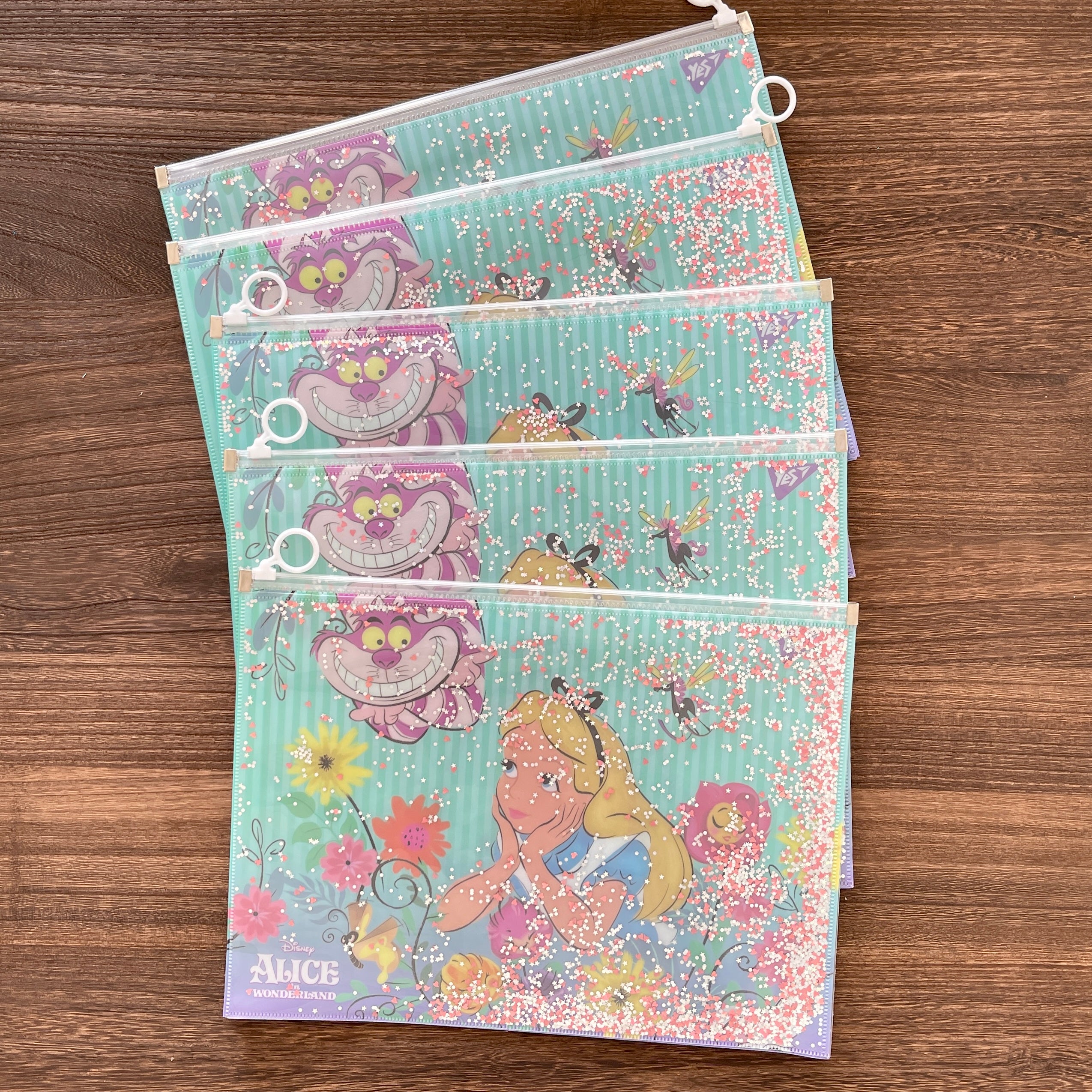 260108 Alice in Wonderland A4 Zip Folder File 1 Set 5 pcs