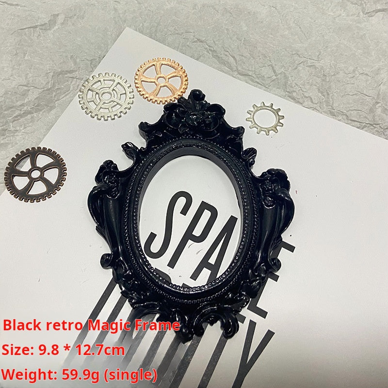 0822 Dark Vintage Photo Frame