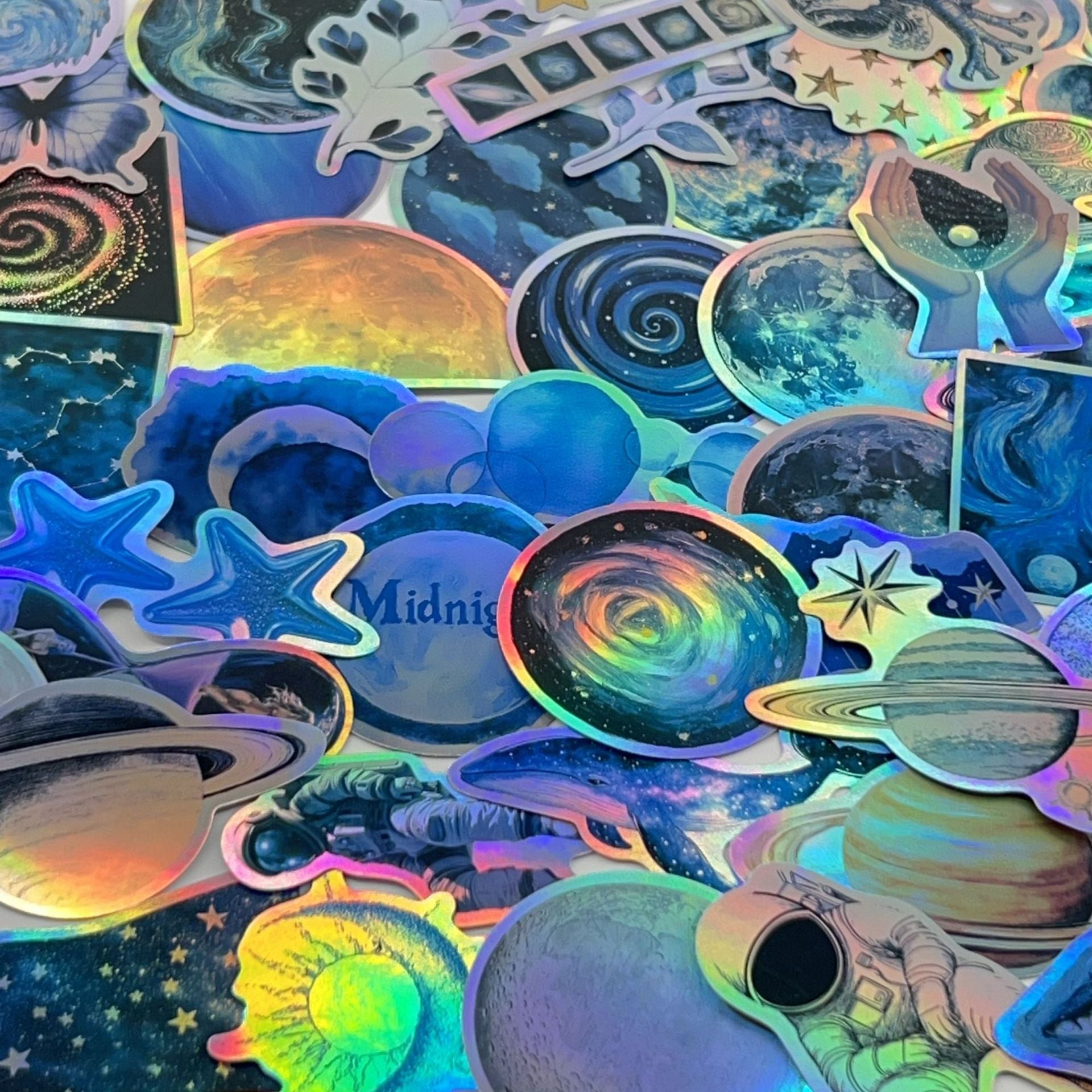 1016 50 Clue universe laser sticker