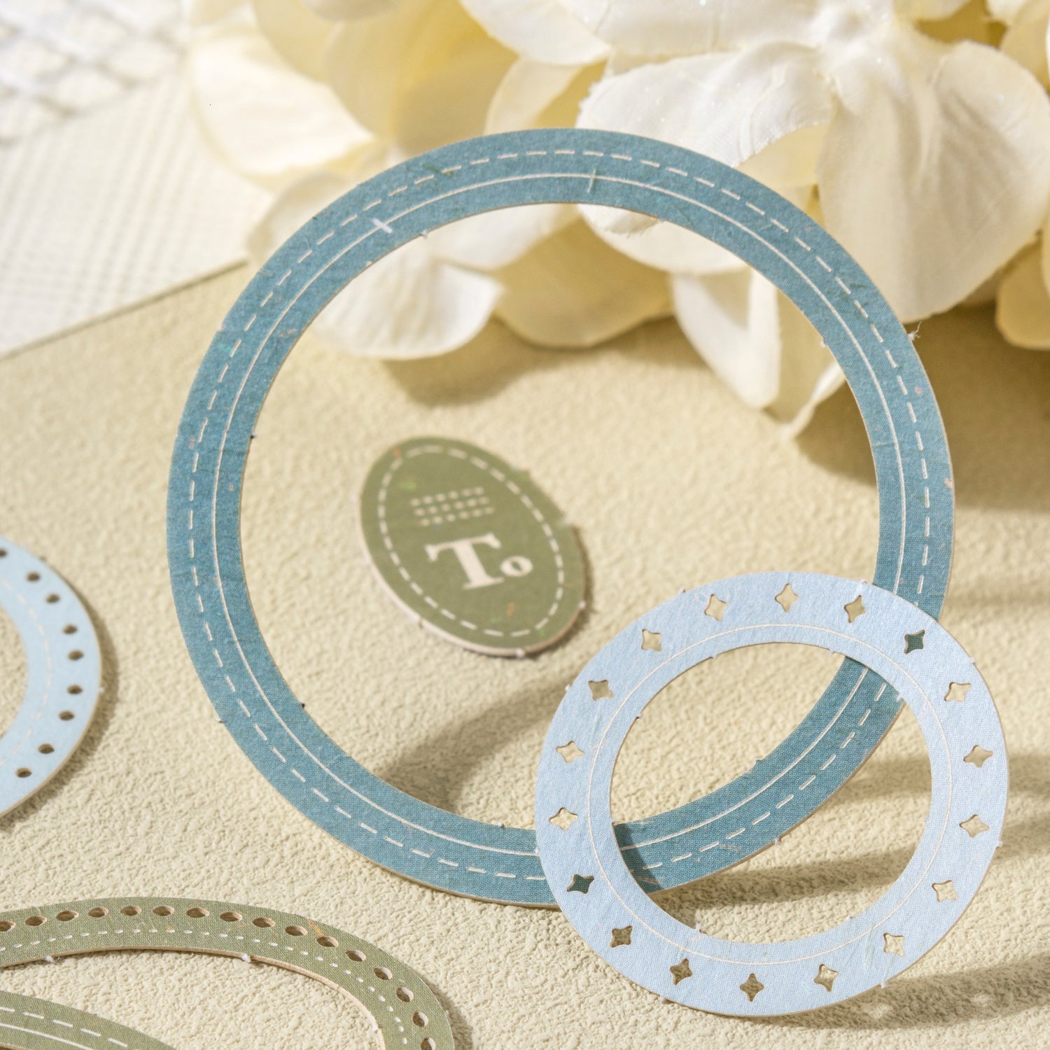 1129 Vintage border paper -10Pcs each pack