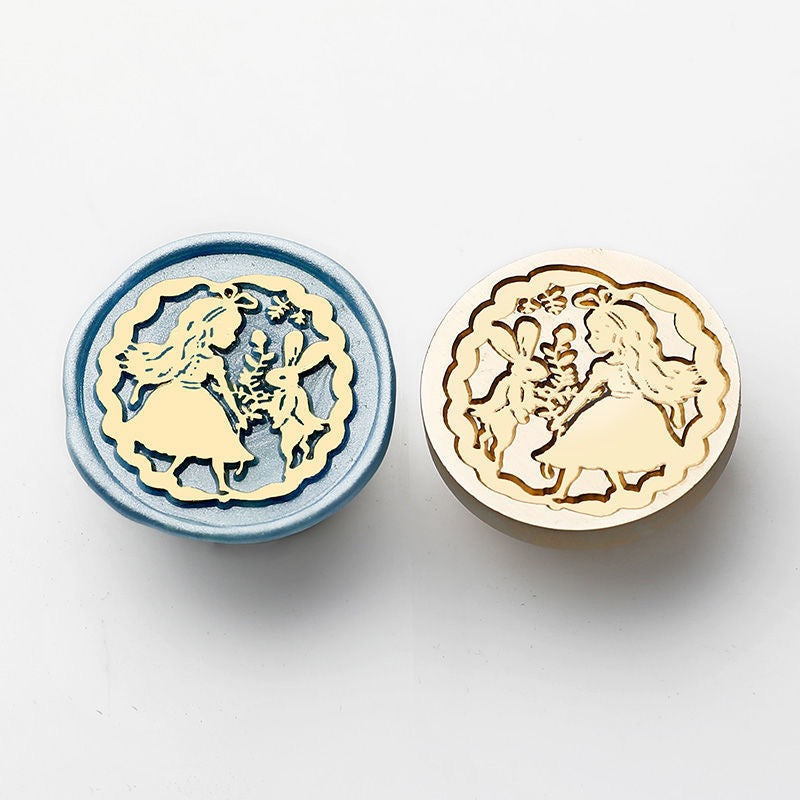 0702 Alice Brass Wax Seal Width 3 cm