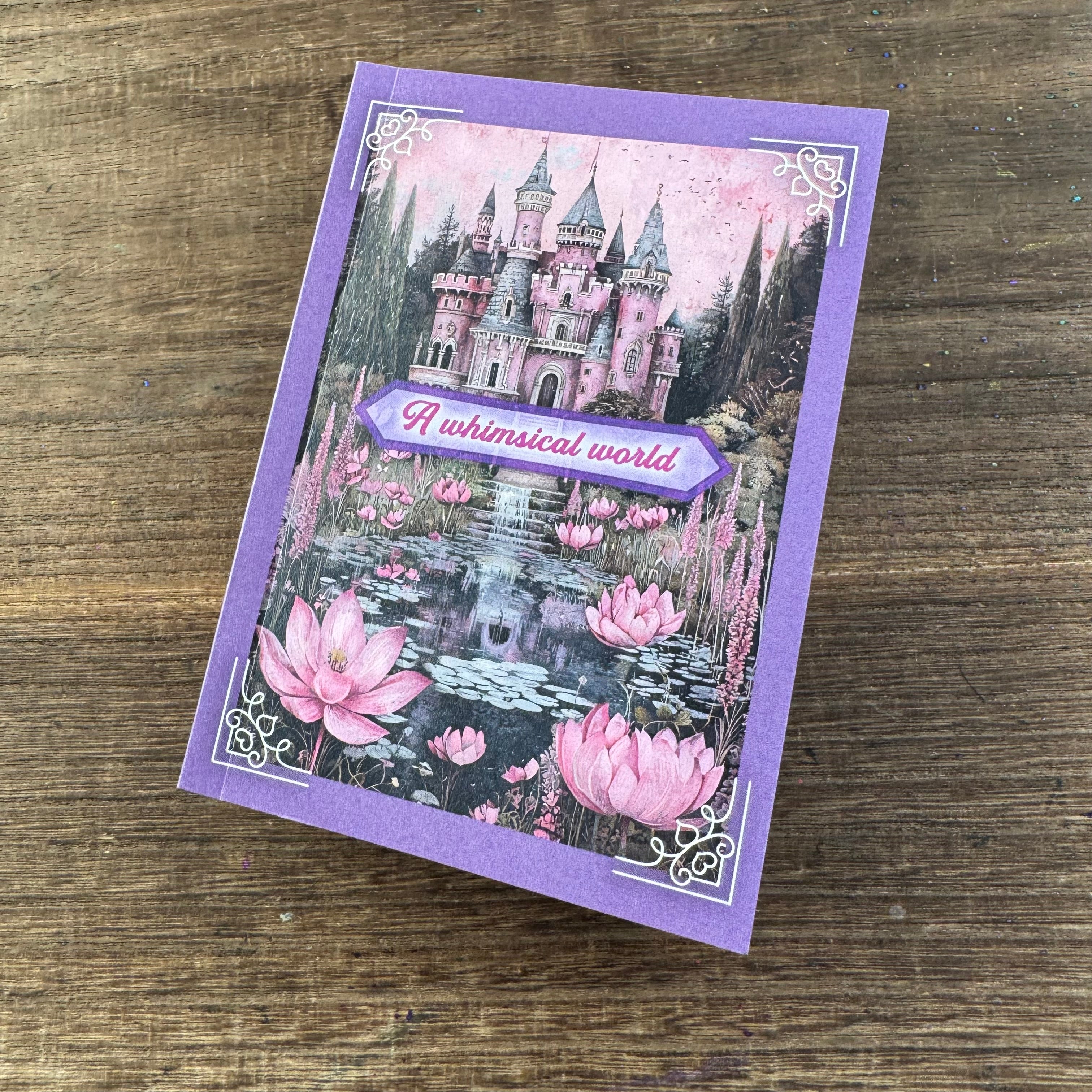 0617 A whimsical world paper Book*（One page has flaw）